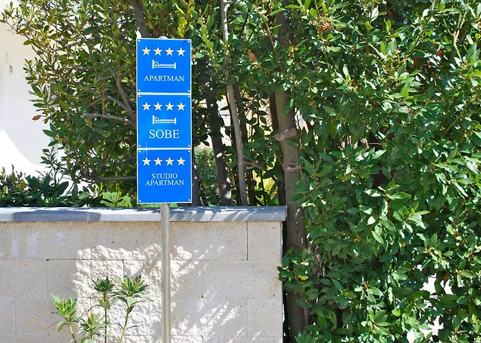 アパート Diana *