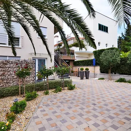 Villa Diana Zadar Apartment *