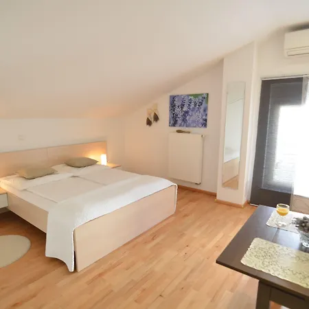 Apartamento Diana Zadar